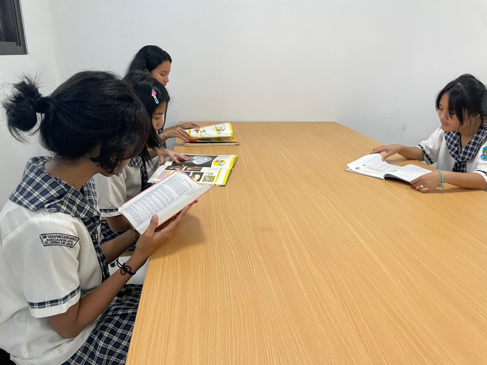 WhatsApp Image 2026-02-11 at 15.34.36 (2)